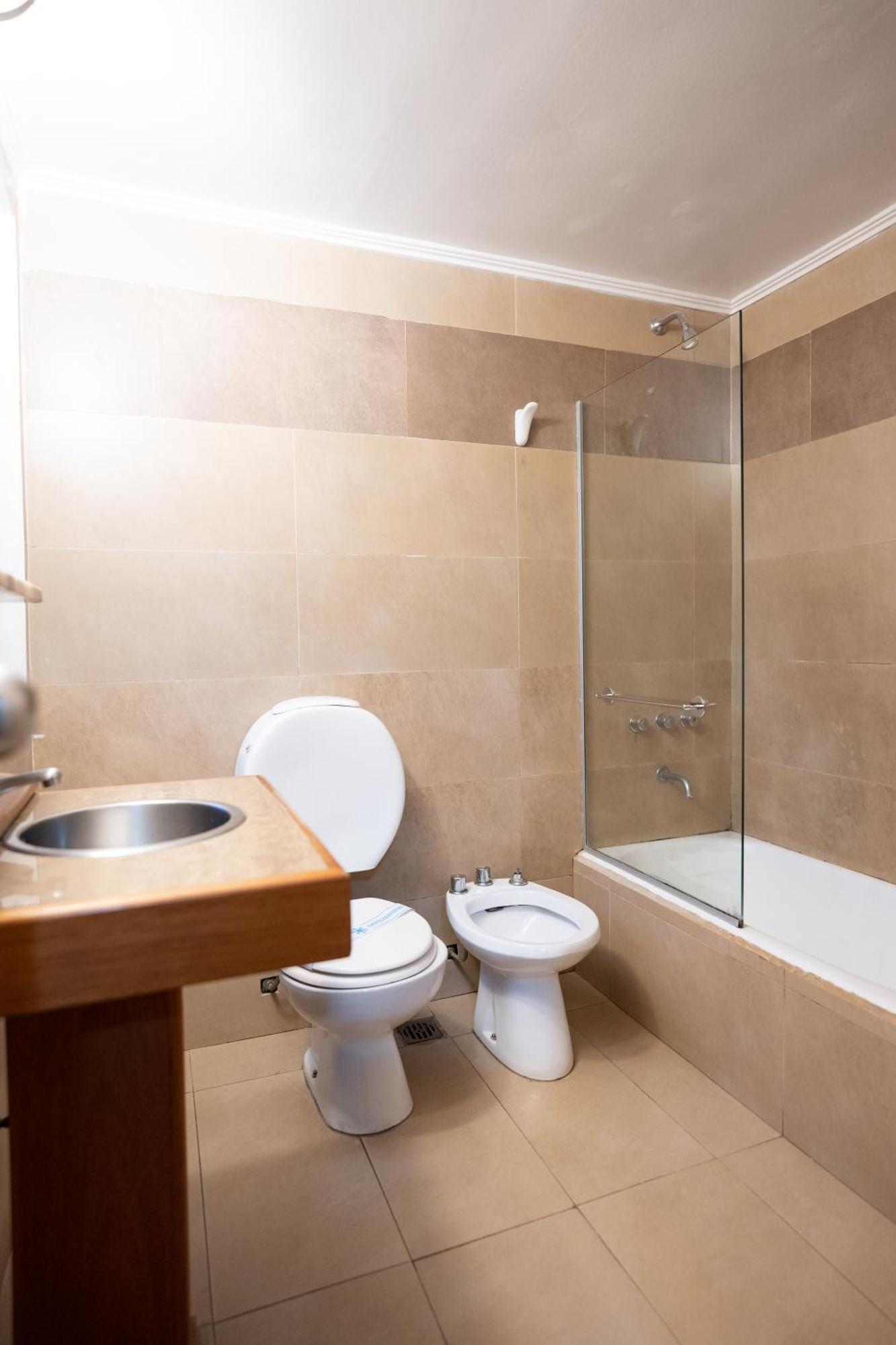 American Hotel 3*