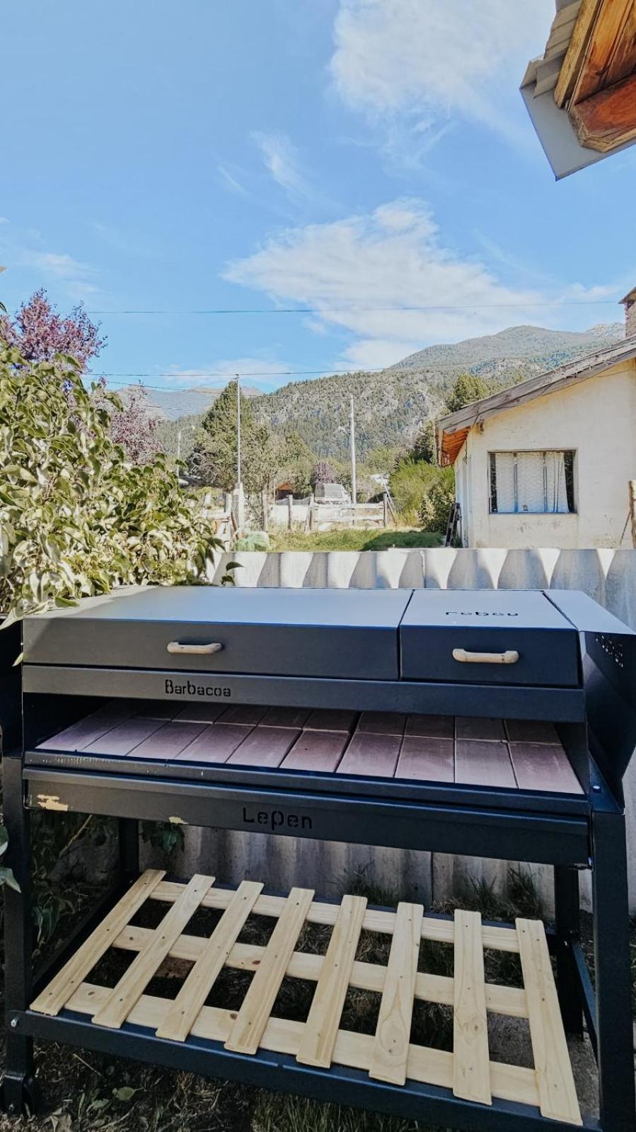Сasa de vacaciones Casa Con Jardin Y Vista A La Montana! *