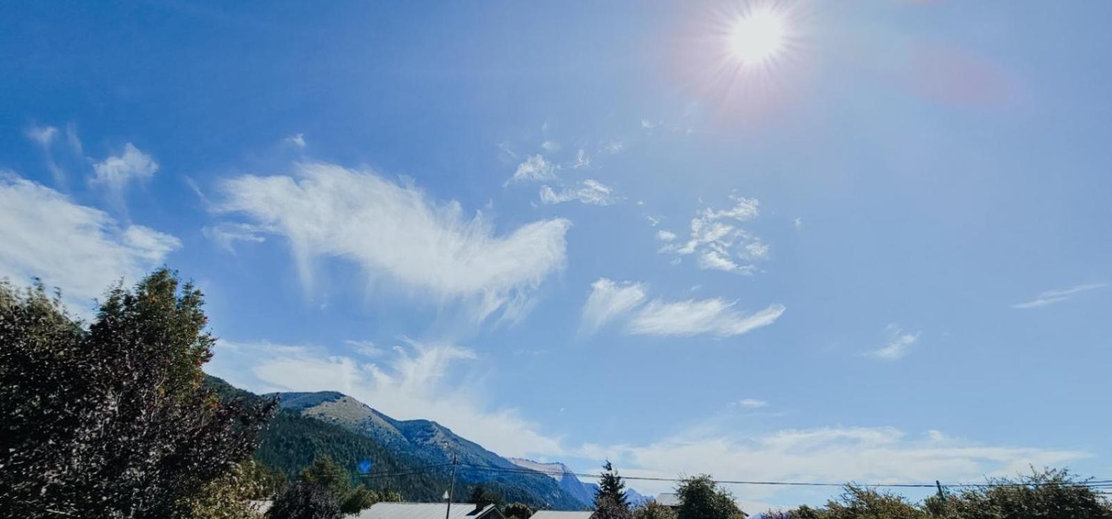 Casa Con Jardin Y Vista A La Montana! Сasa de vacaciones San Carlos de Bariloche