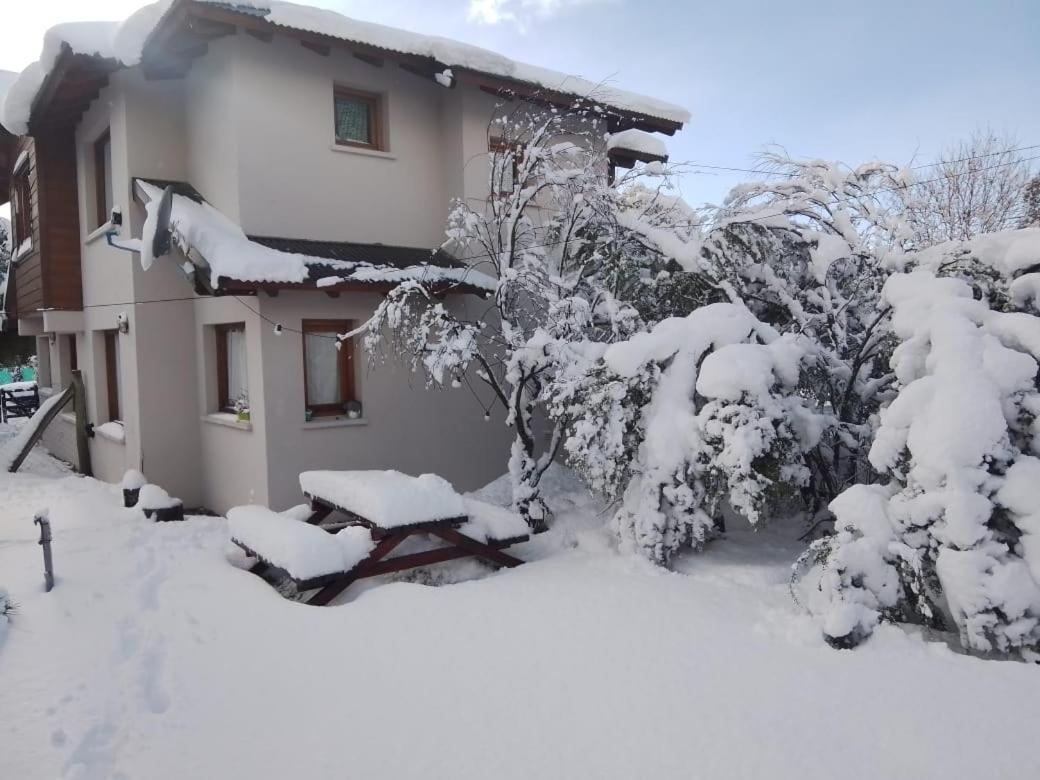 Casa Neneo Bariloche 1 *