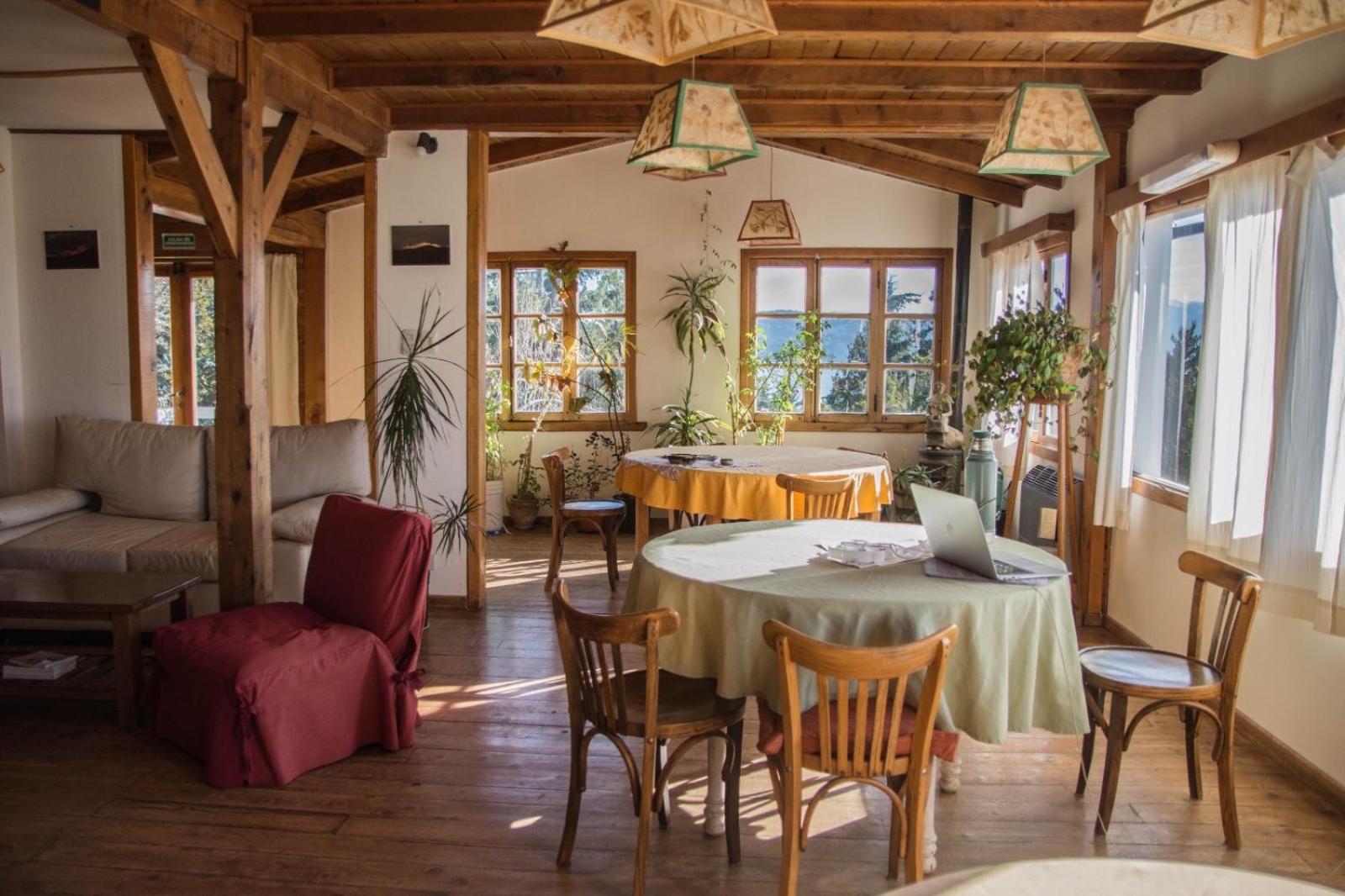 Pajaro Azul Bed & Breakfast 2*