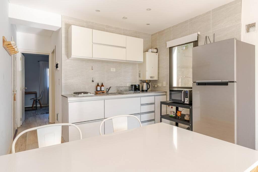 Con Parque, Calido Y Acogedor Apartamento