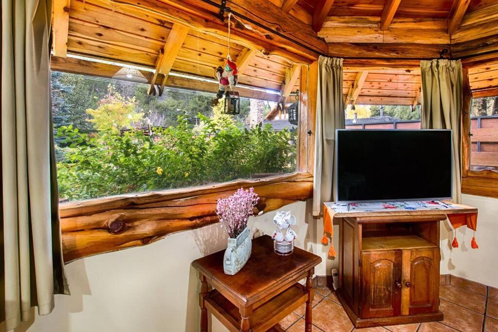 Circuito Chico Hermoso Jardin Apartment *