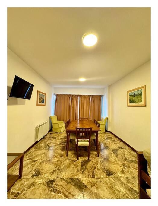 Apartamento Bam Flat Apart Grande En El Centro Vista Lago San Carlos de Bariloche