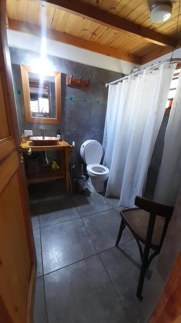 Alewekehue, La Pequena Apartamento *