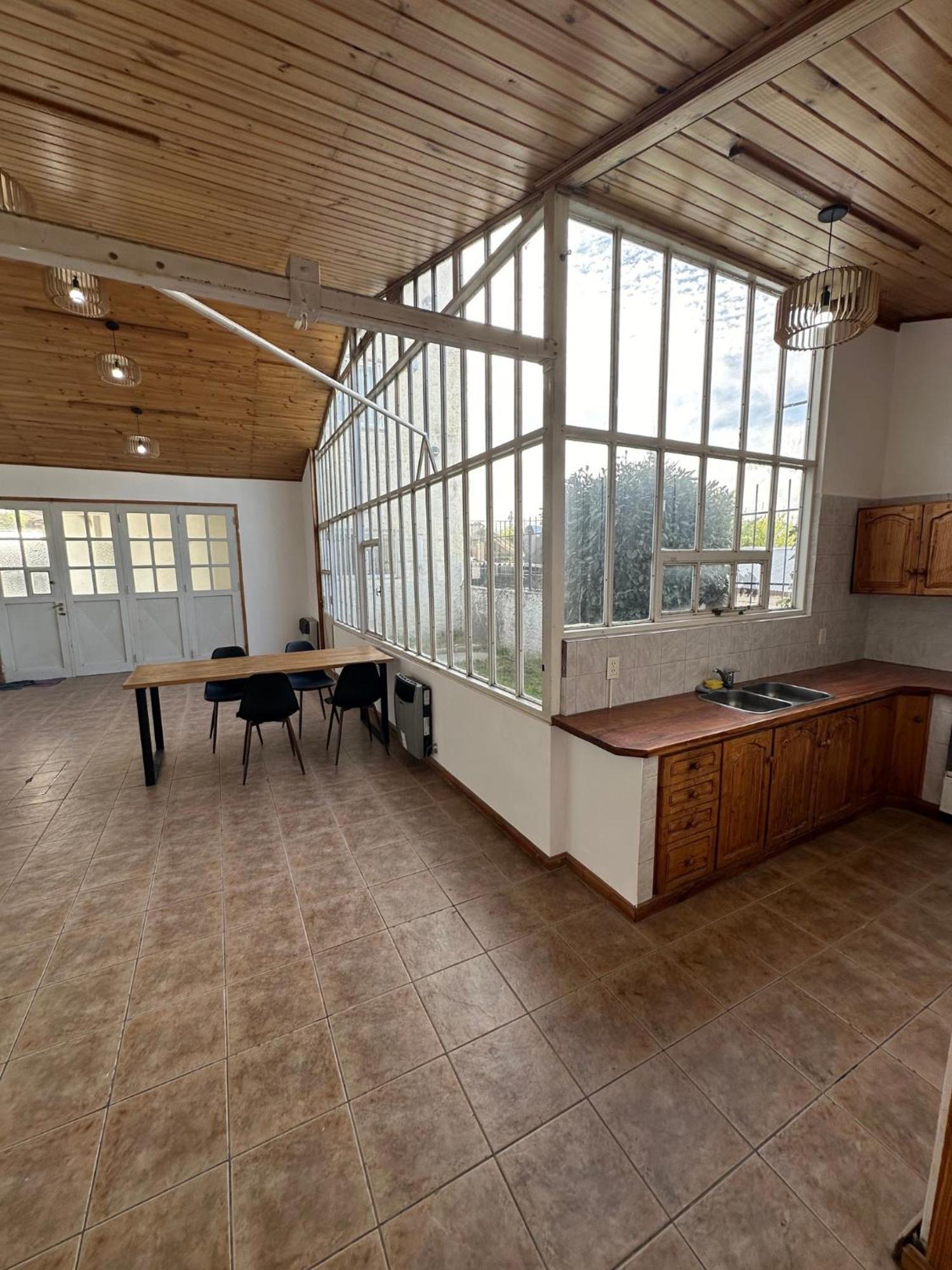 Refugio Acogedor Con Parking Apartamento
