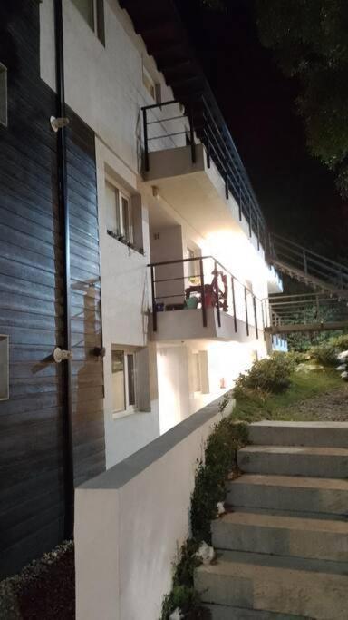 Apartamento Departamento Moderno, Comodo Y Con Excelente Ubicacion *