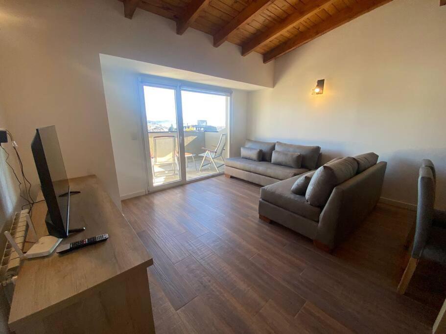 Moderno Departamento Con Vista Al Y Montanas Apartamento San Carlos de Bariloche
