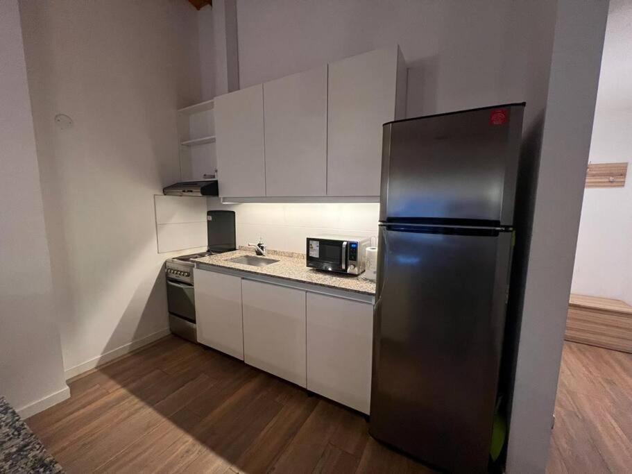 Moderno Departamento Con Vista Al Y Montanas Apartamento