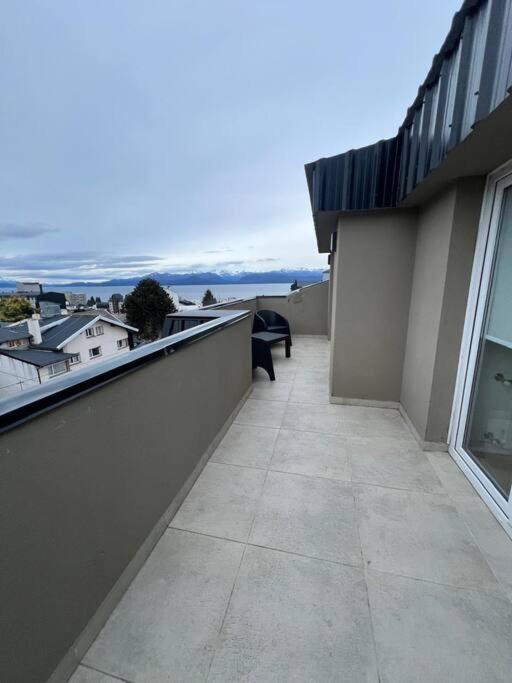 Moderno Departamento Con Vista Al Y Montanas Apartamento *