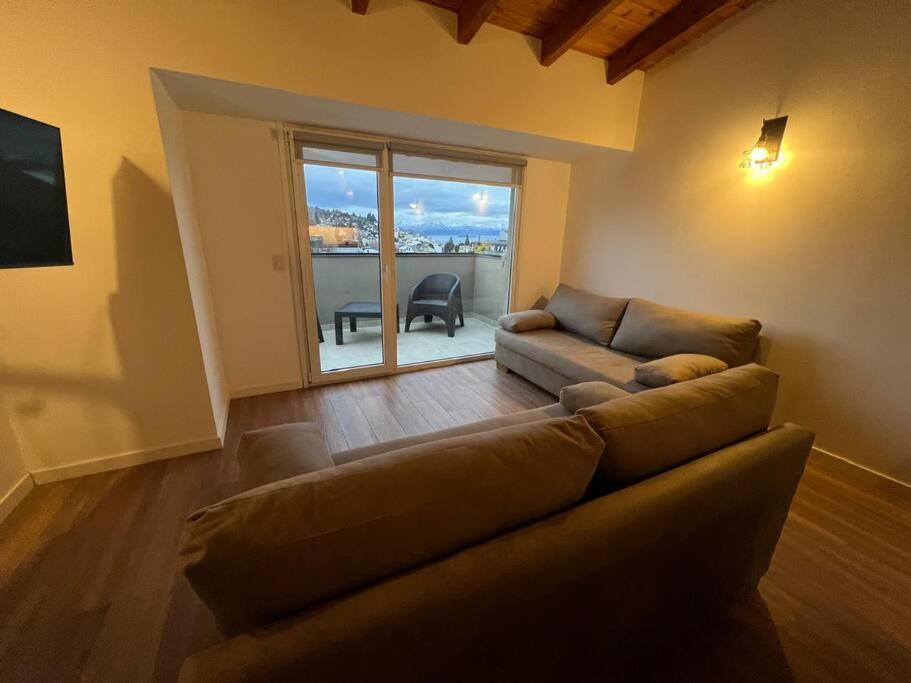 Moderno Departamento Con Vista Al Y Montanas *