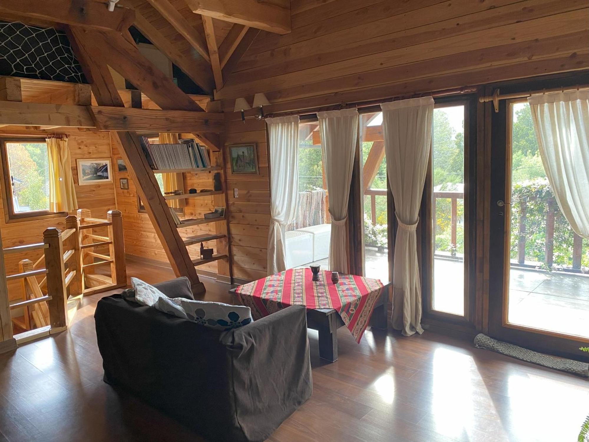 Сasa de vacaciones De Montana