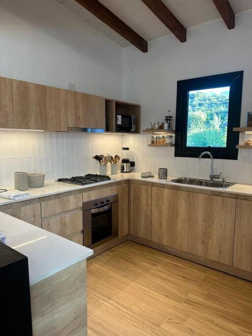 Сasa de vacaciones Casa Nueva En Barrio Privado