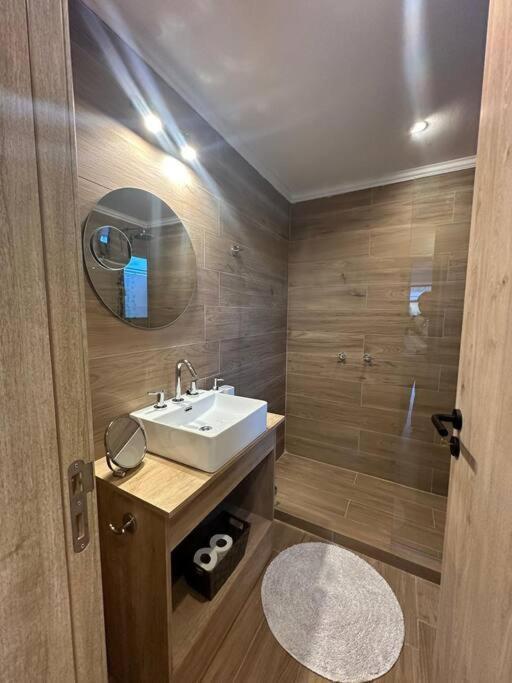 Casa Nueva En Barrio Privado