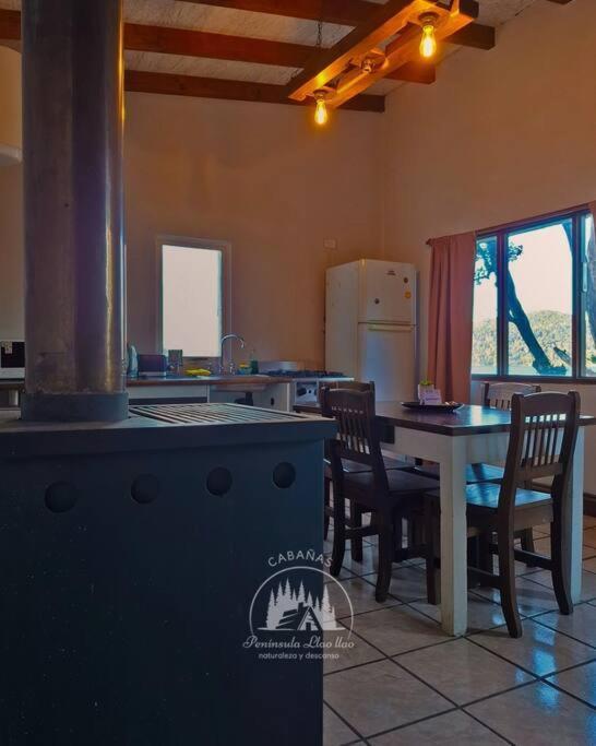 Chalet Arrayan En El Bosque Con Salida Al