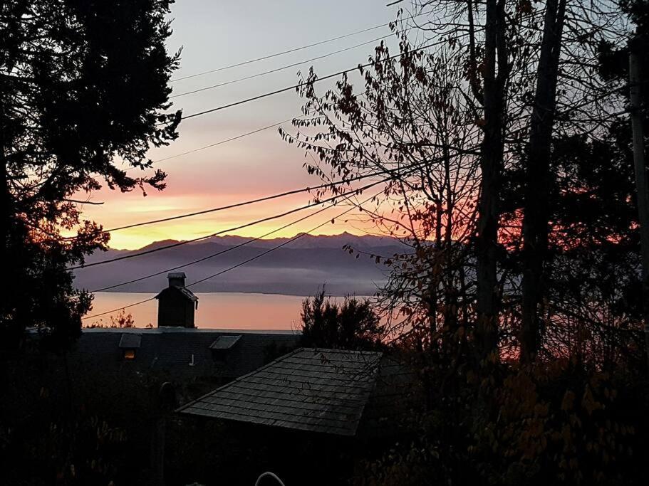 Casa Montana - Melipal Loft Chalet San Carlos de Bariloche