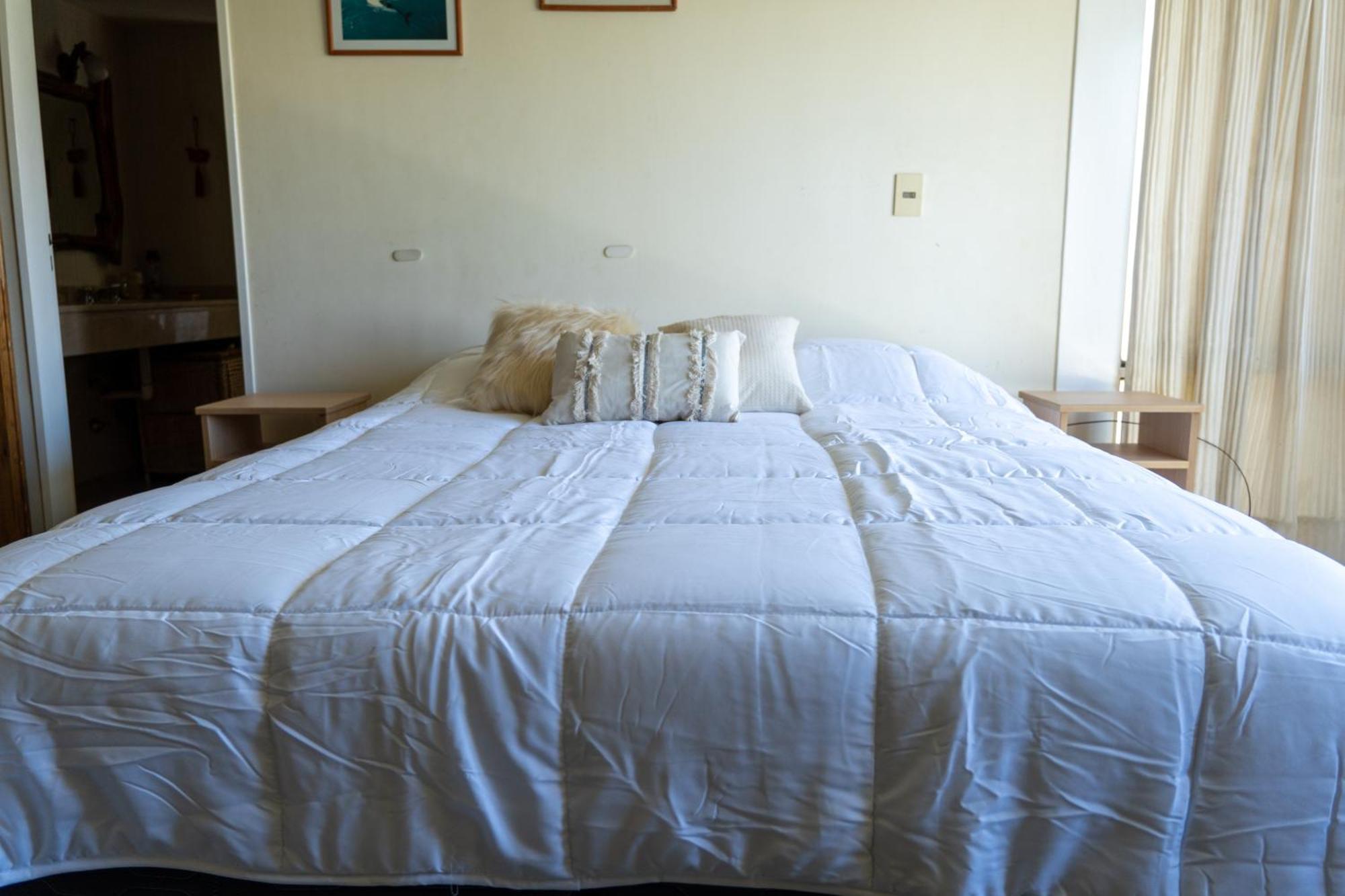 Casa Con Parque Y Vista Al *