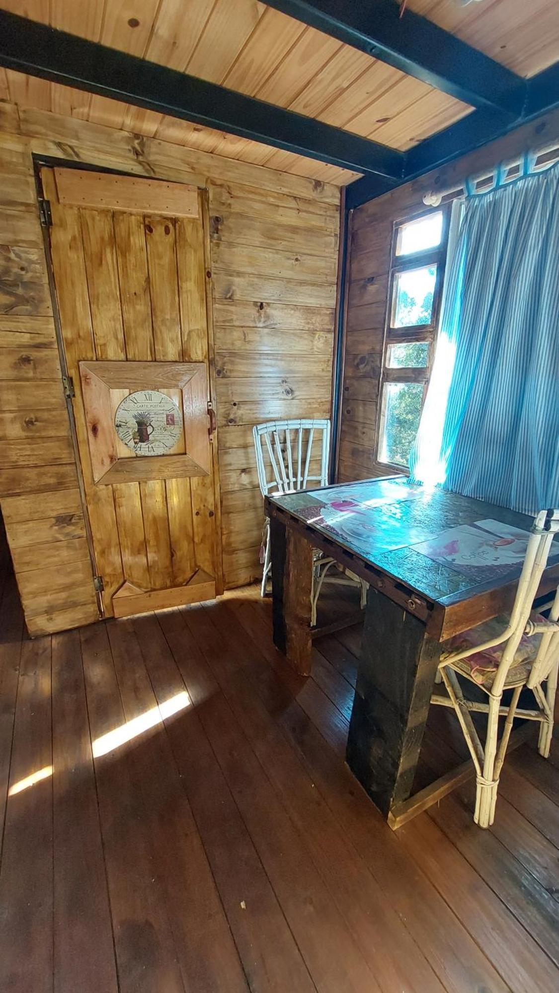 Chalet Casita Moderna En El Bosque San Carlos de Bariloche