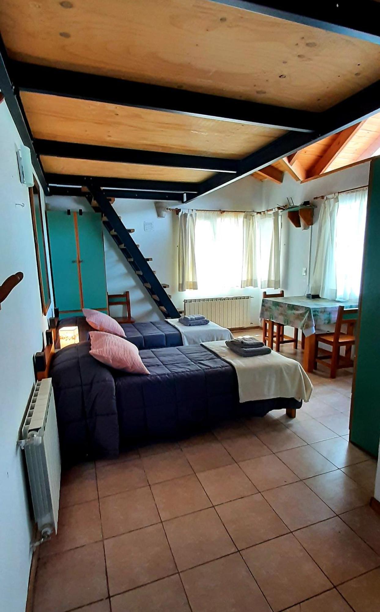 Dpto 2 Personas A Pocas Cuadras Del Centro De Bariloche Apartamento *