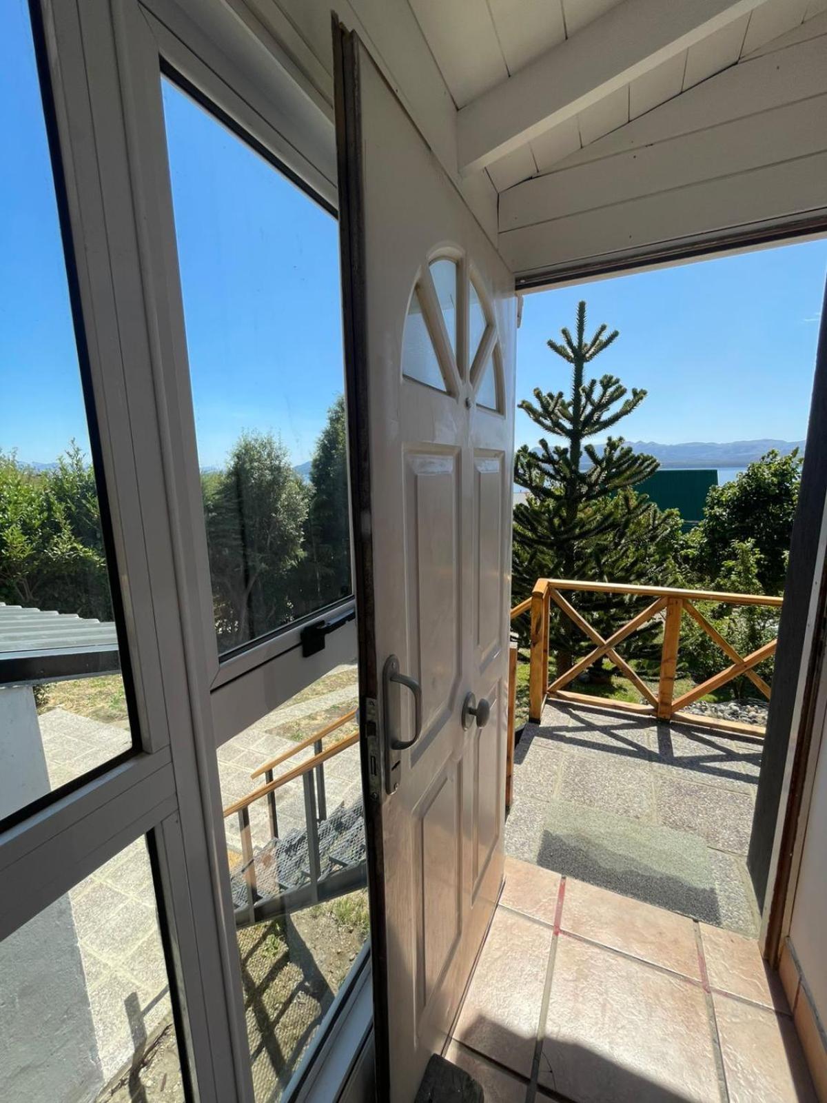 Victorias Casa Vista Al * San Carlos de Bariloche