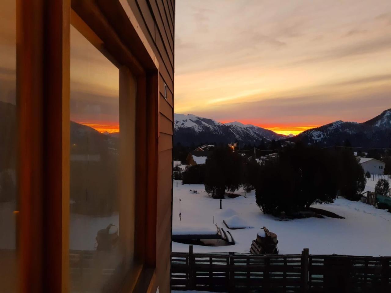 Apartamento Cosmo - Solo Se Toma La Reserva Si Escribis Por Whatsapp Y Con Seña Previa- San Carlos de Bariloche