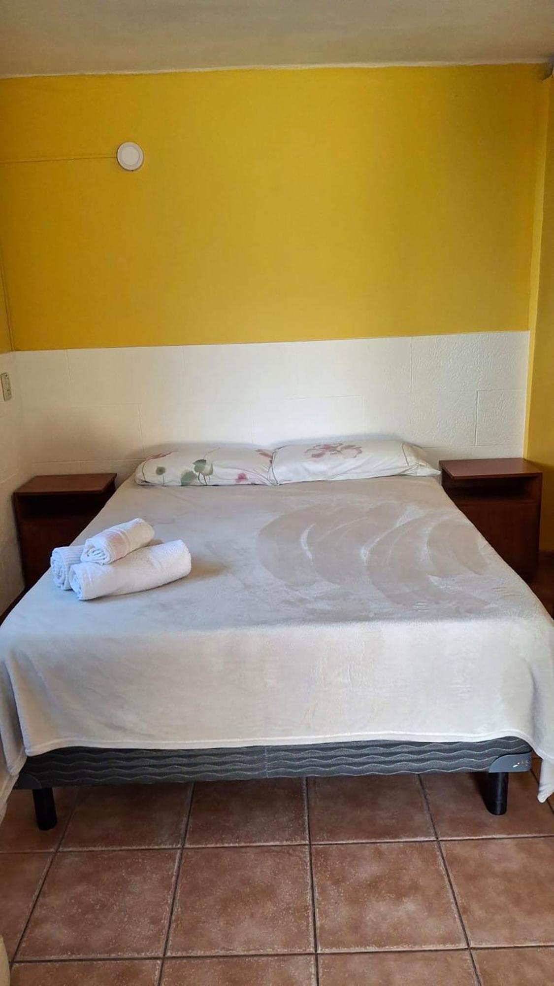 Mutisias, Departamentos 2 Personas En Zona Centrica De Bariloche Apartamento *