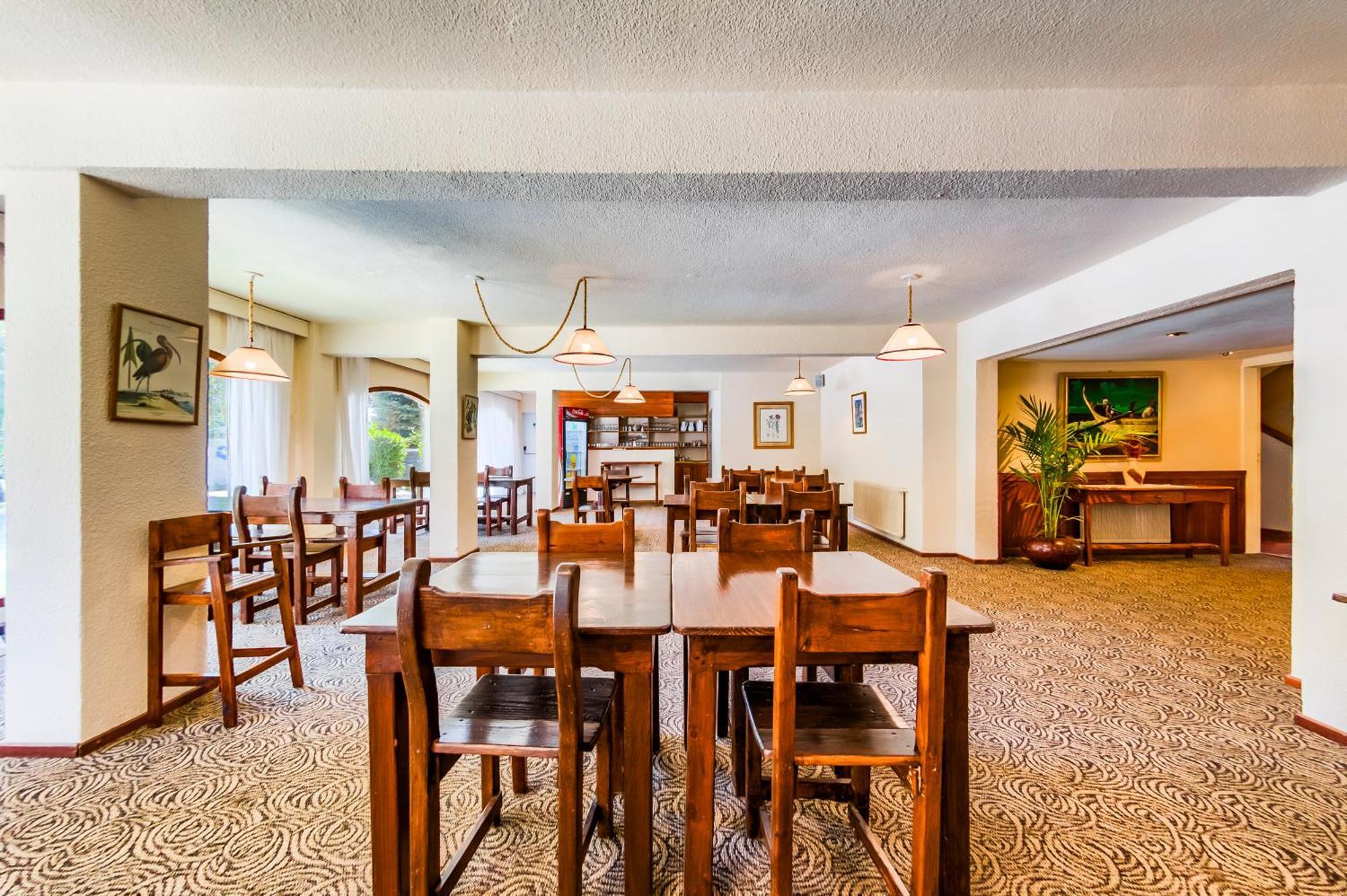 Apartur Catedral Apartahotel 3*
