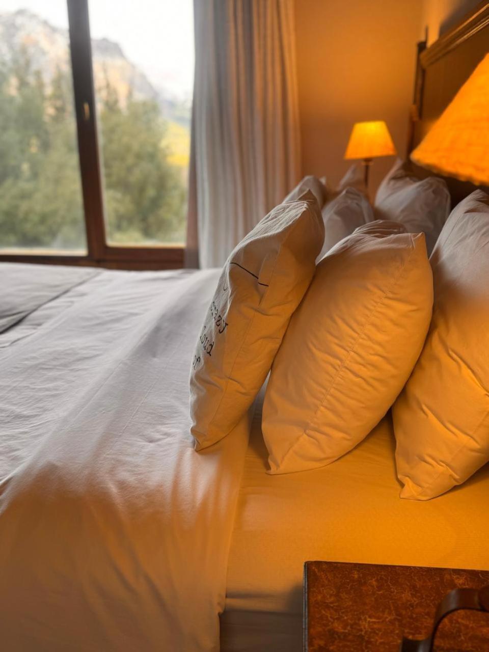 Lodge Arelauquen & *