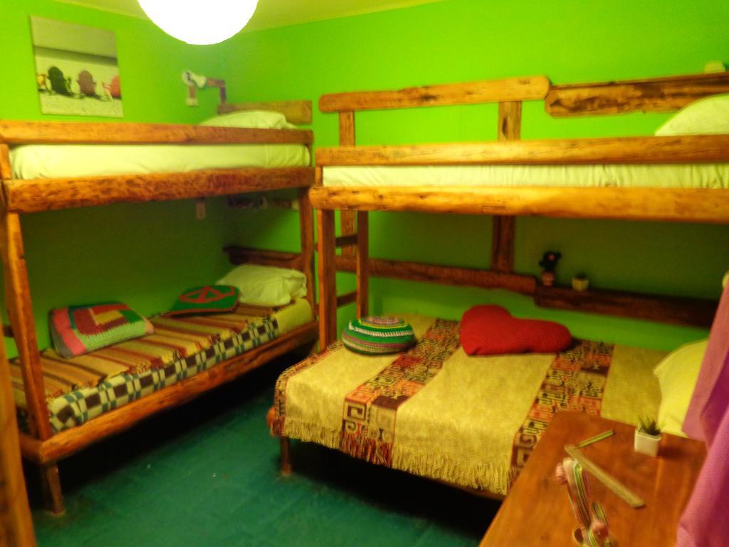 Hostal Wood House *