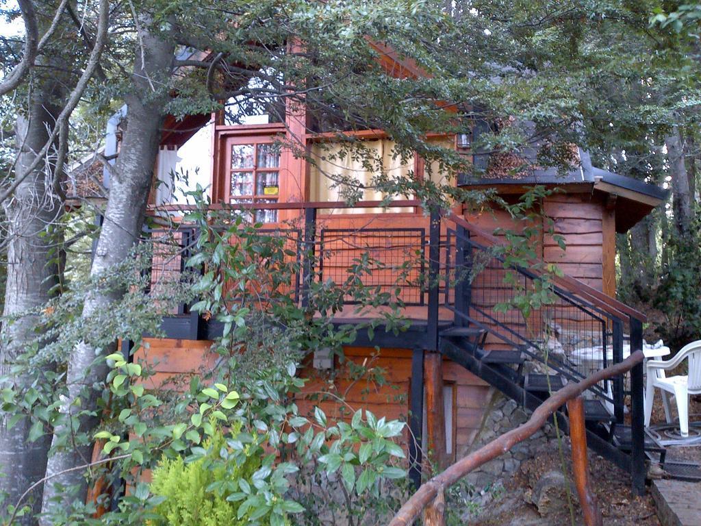 Lodge Calen-hue