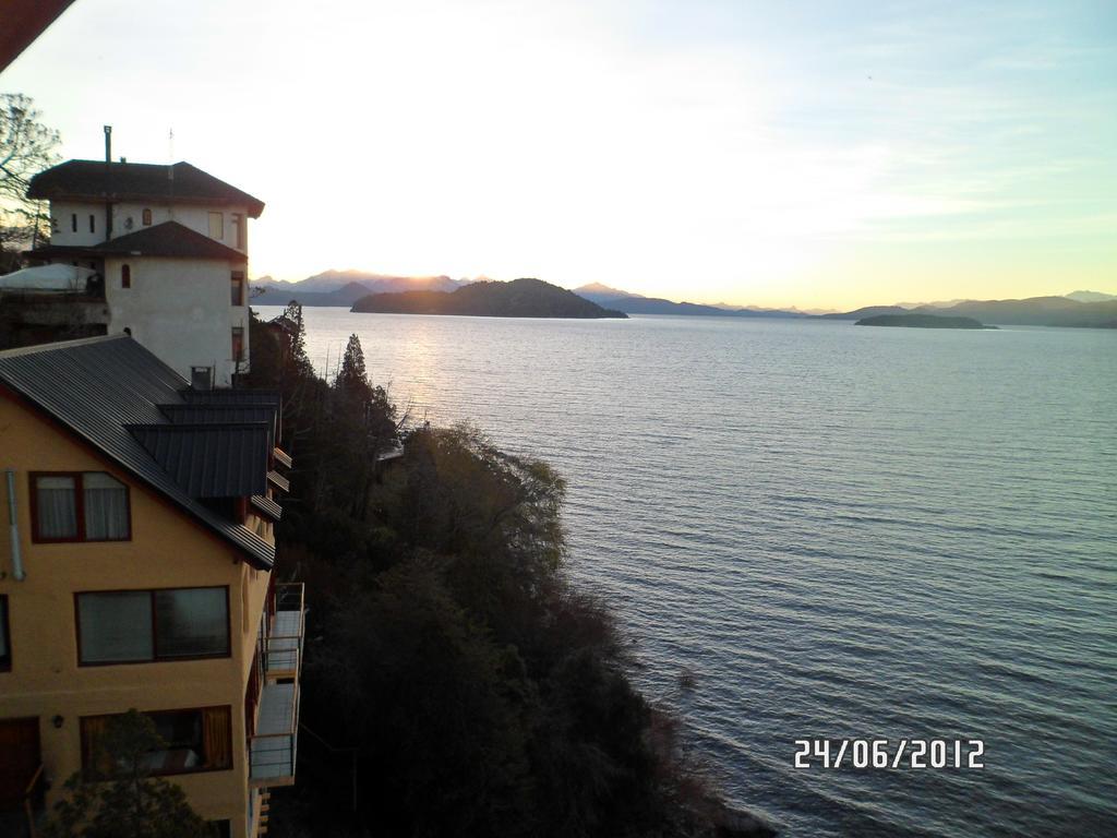 Сasa de vacaciones A Orillas Del Lago San Carlos de Bariloche