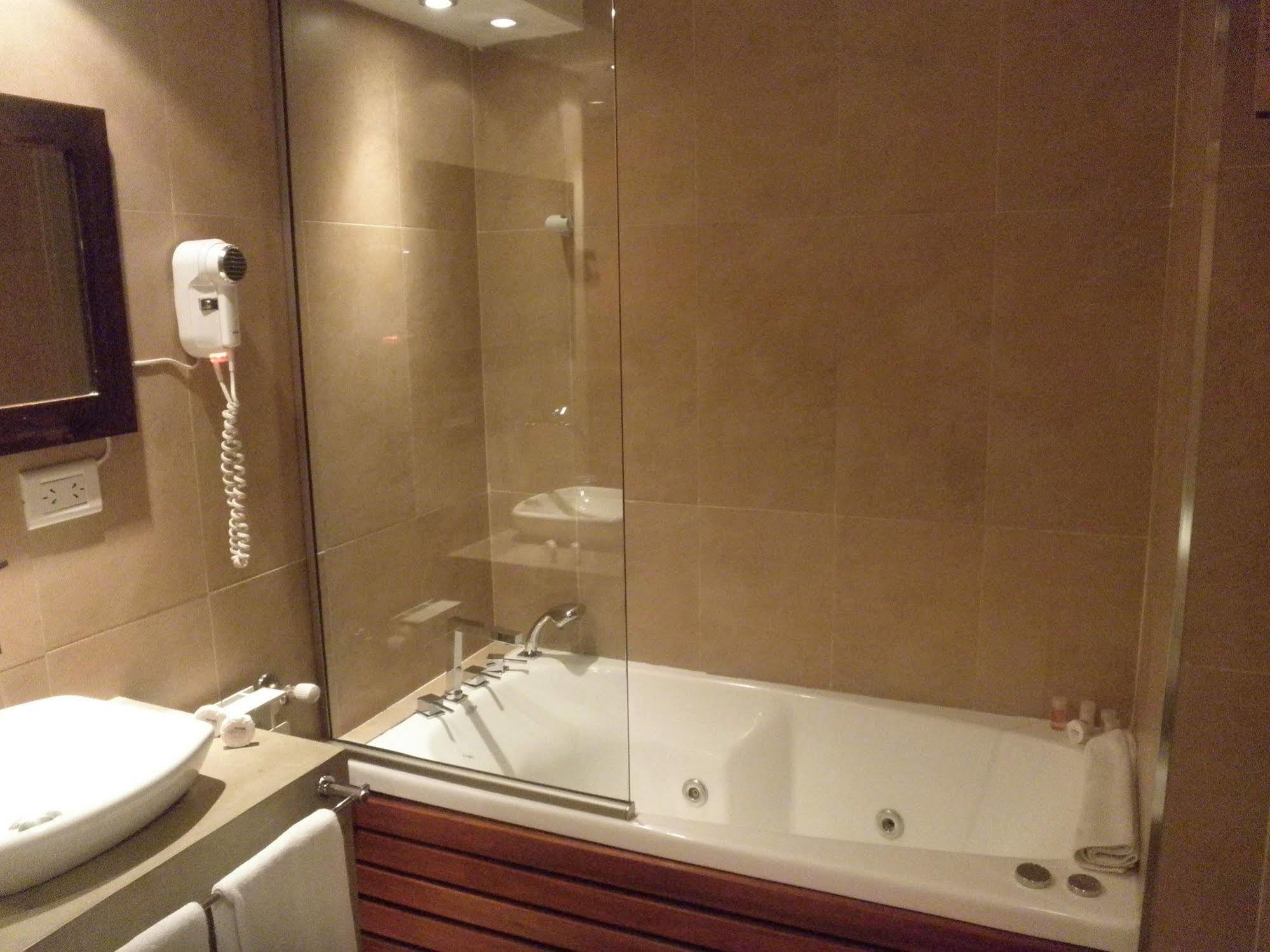 Hotel Quillen & San Carlos de Bariloche
