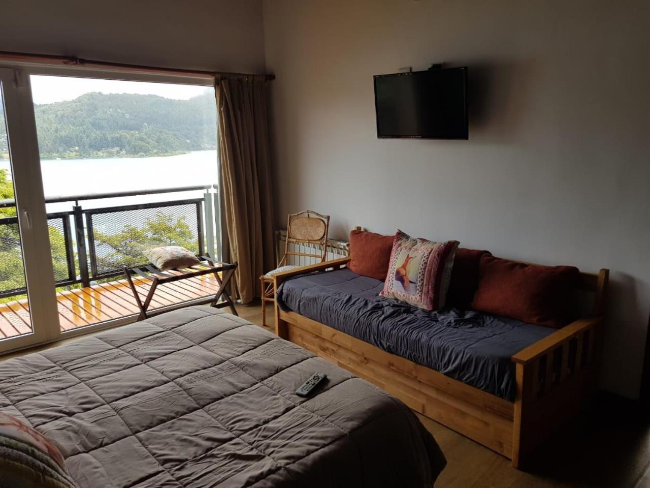 Albanta Casa Con Costa En Holiday home San Carlos de Bariloche