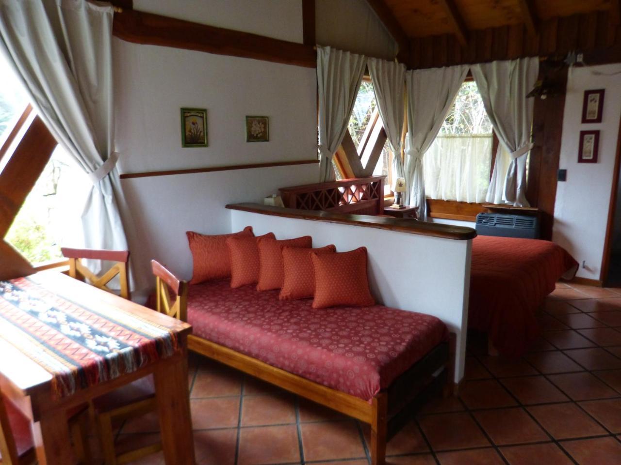 Lodge Cabanas Tierra Surena *