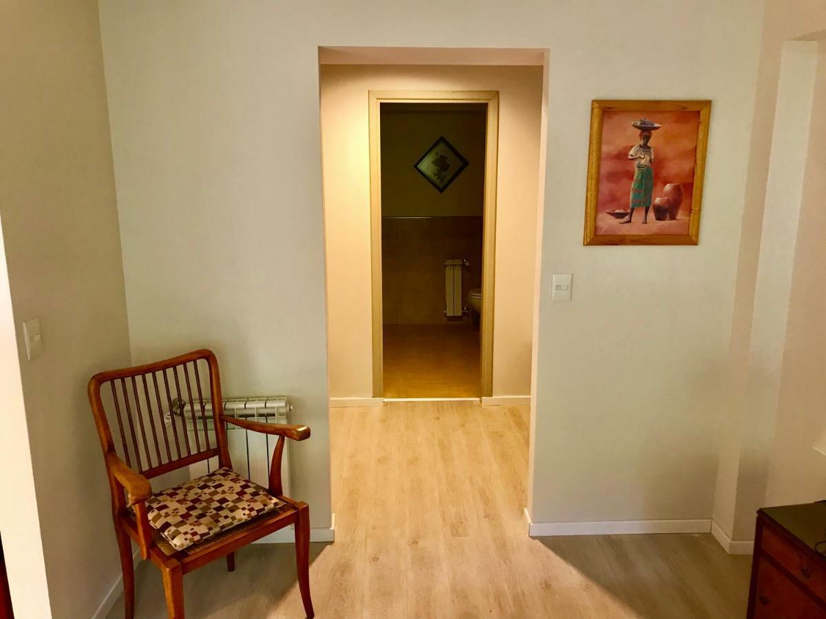 Departamento Centrico Quila Quina - Centrico Y Amplio