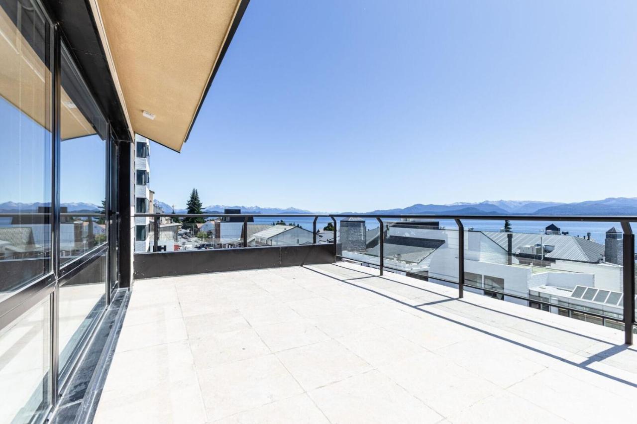 Departamento 5 p. Excelente vista y terraza. Apartamento