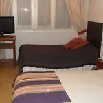 Hosteria La Surena