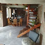 Casa Amplia Y Luminosa