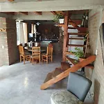 Casa Amplia Y Luminosa