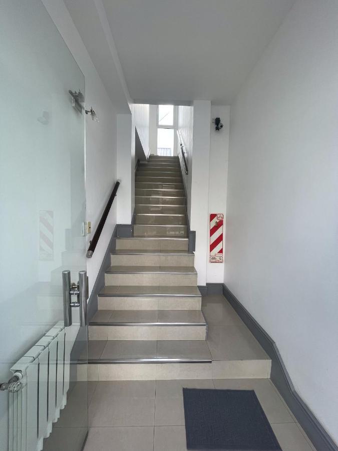 Excepcional Departamento Completo, 3 Pisos Y 3 Dormitorios Apartamento