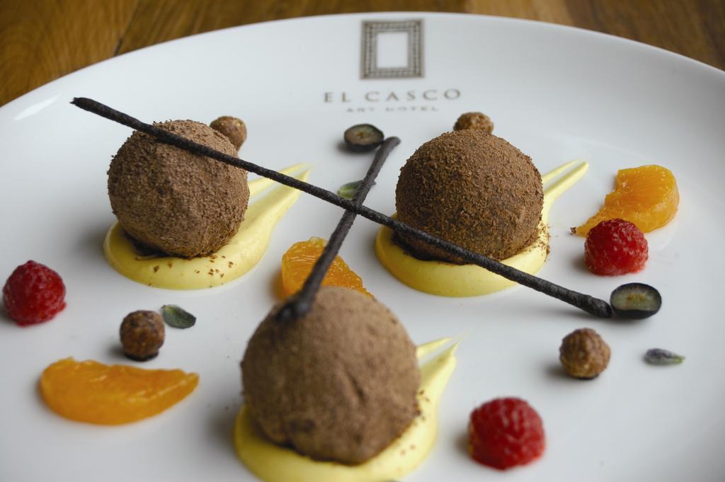 El Casco Art Hotel