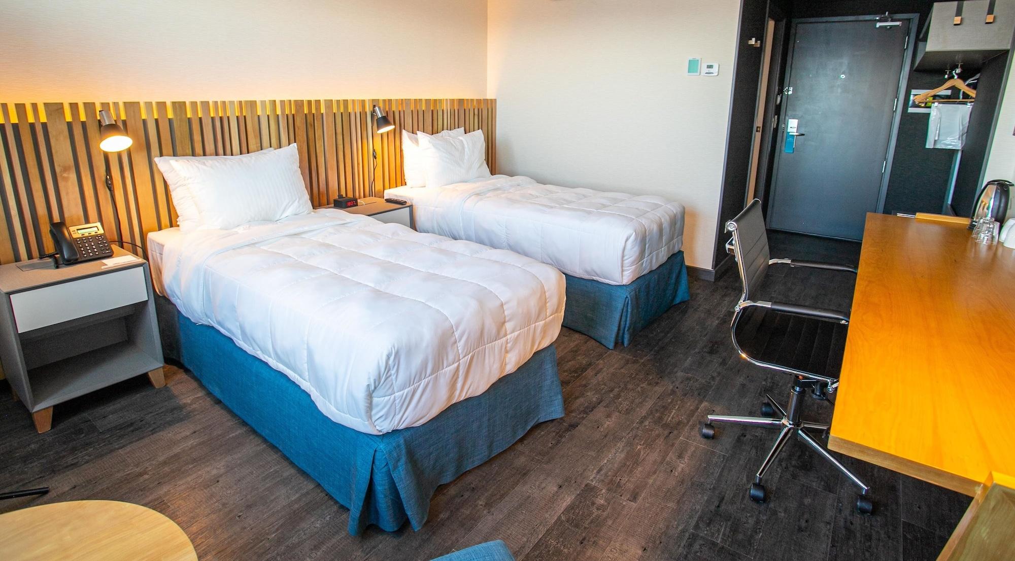 Hotel Hampton By Hilton 3*