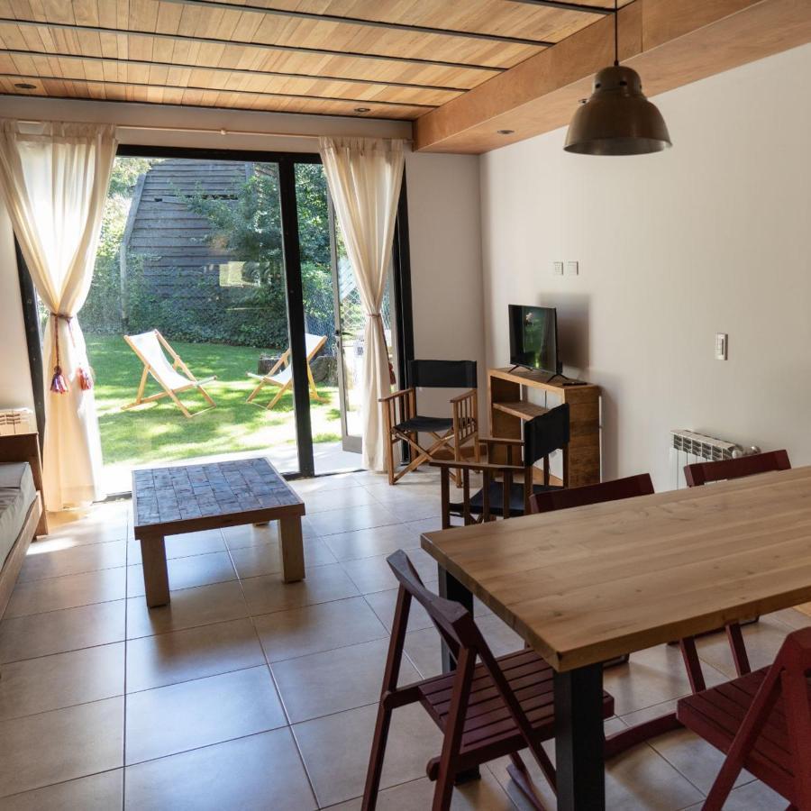 Duplex A Estrenar En Barrio Residencial *