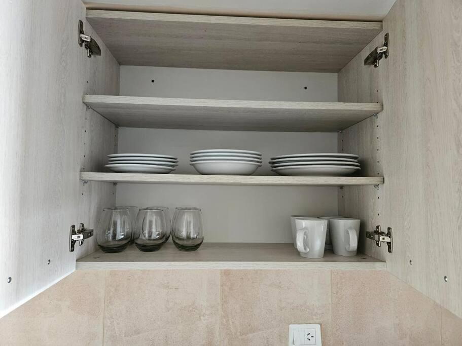 Apartamento Hermoso Y Centrico Monoanbiente Con Vista Al Lago En *