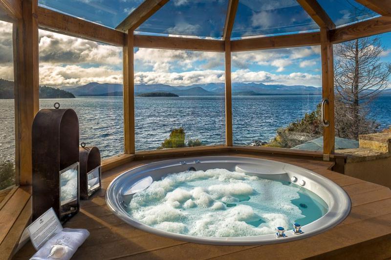 Hotel Lirolay - San Carlos de Bariloche