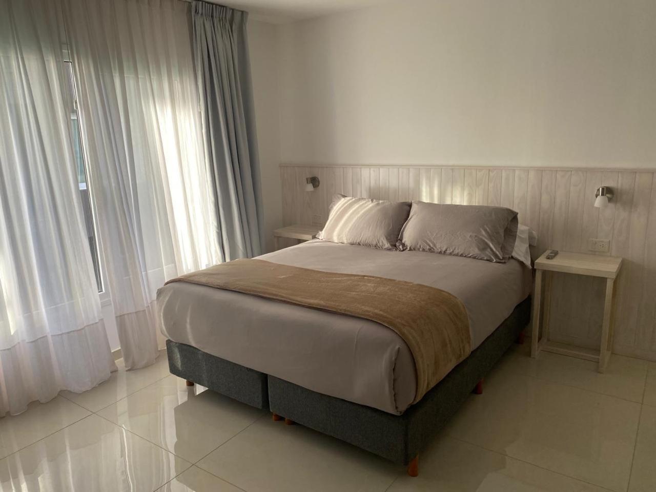 Apartamento Lasrossitasbrc Con Estacionamiento Privado *