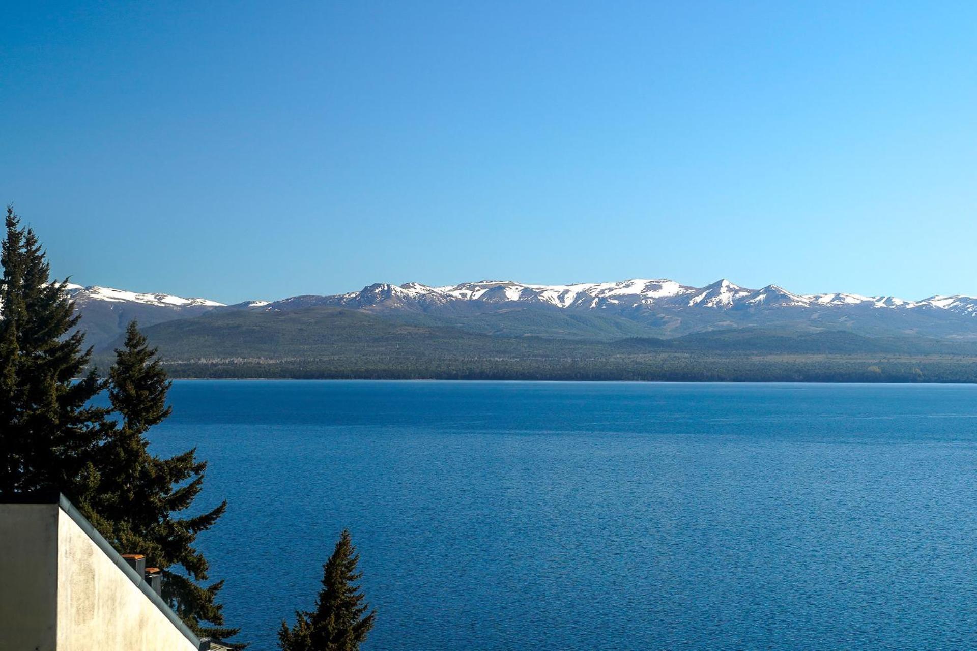 Nahuel Huapi Con Vista Al Y Estacionamiento * San Carlos de Bariloche