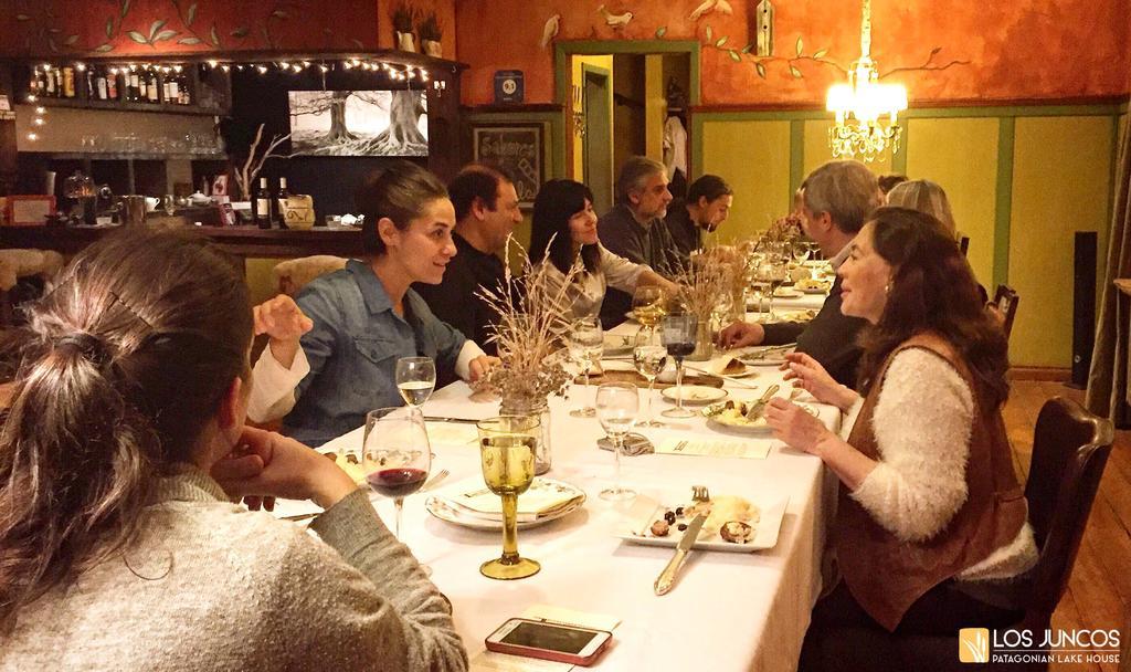 Inn Juncos Patagonian House