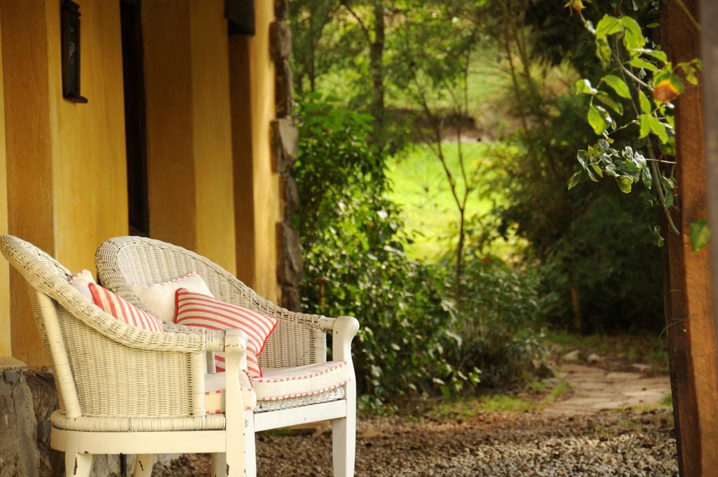 Inn Juncos Patagonian House
