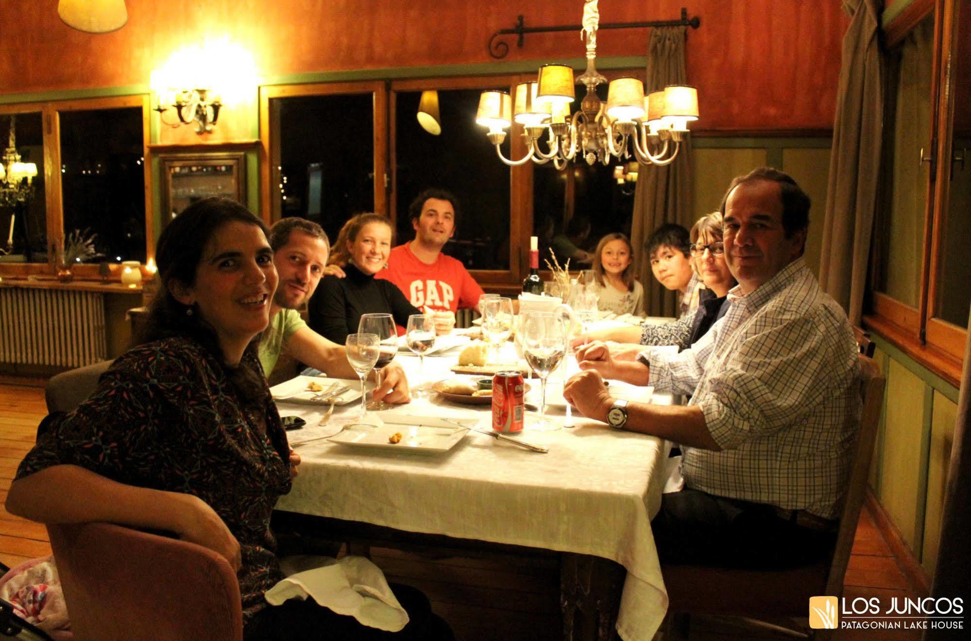 Inn Juncos Patagonian House